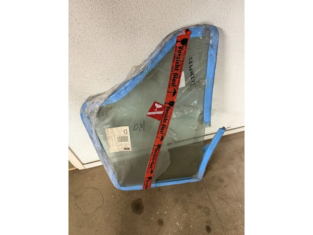 Case IH zijruit, zij ruit, vaste ruit deur XL cabine 3233054R2