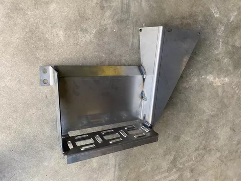 International opstap van een 46 serie cabrio uitvoering met ronde spatborden